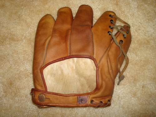 Fred Lindstrom Spalding Back